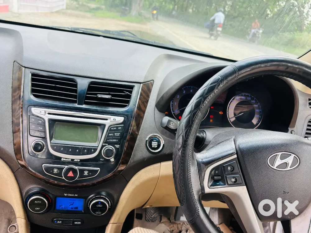 Hyundai Verna 2012 Car
