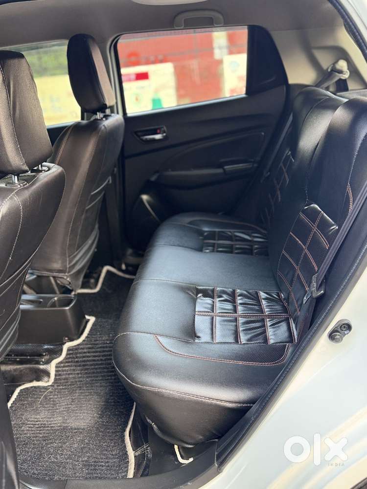 Maruti Suzuki Swift Vxi Optional, 2020, Petrol