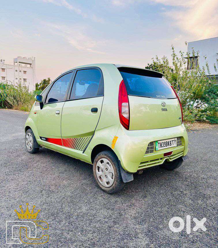 Tata Safari Ev, 2013, Petrol