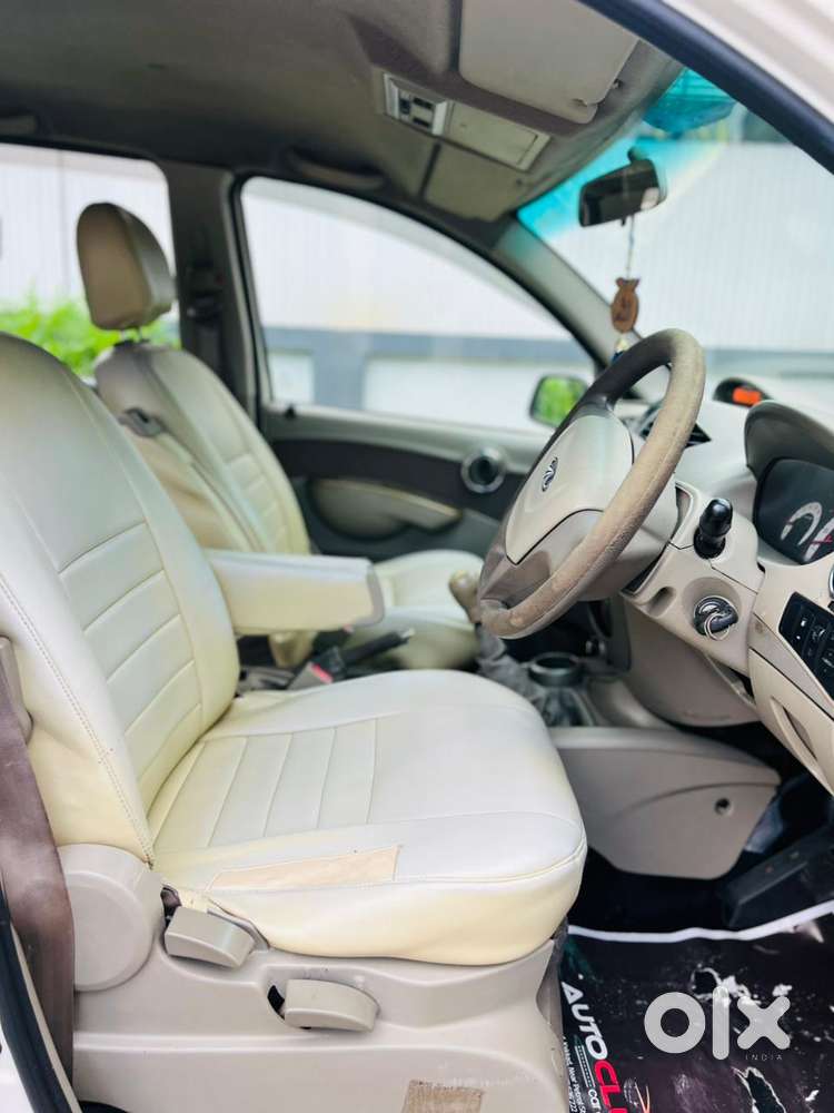 Mahindra Quanto C8, 2013, Diesel