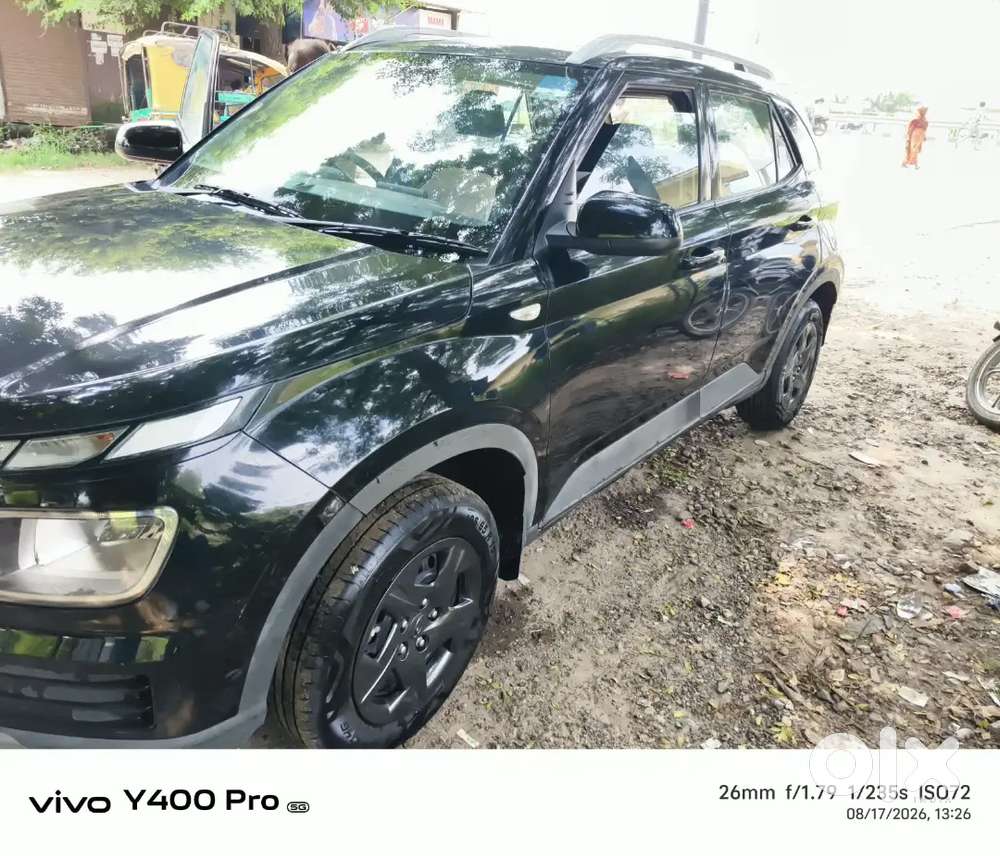 Hyundai Venue Knight Petrol 2025 Manual