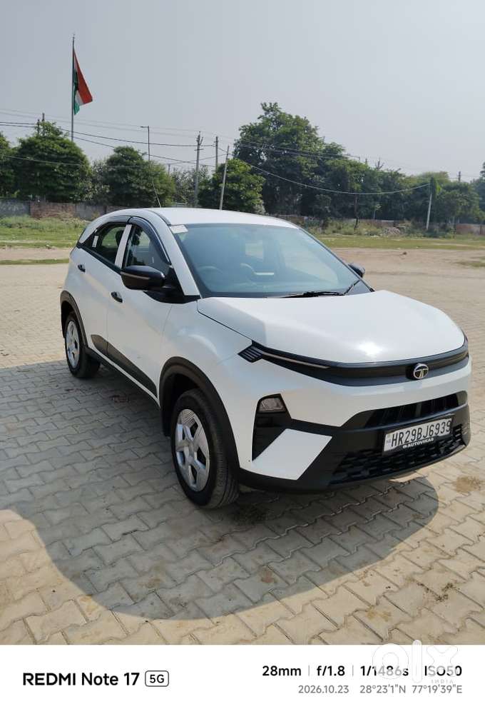 Tata Nexon Smart Plus1.2 Revotron Petrol 5 Mt, 2026, Cng & Hybrids