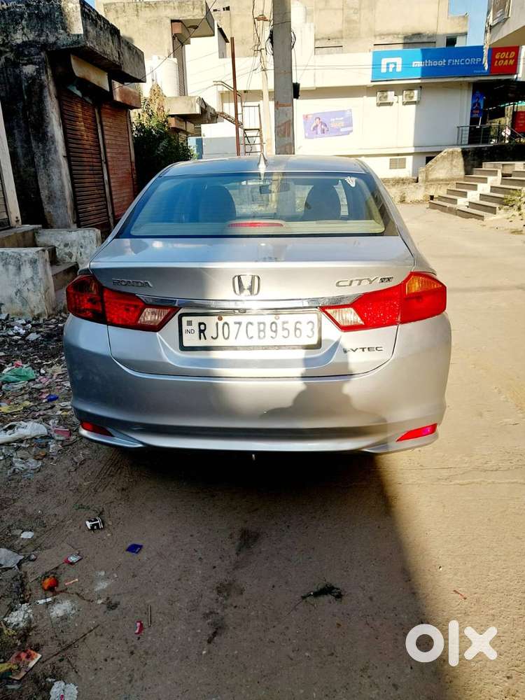 Honda City 2016  Excellent Drive  97k Km  Genuine Buyers Only