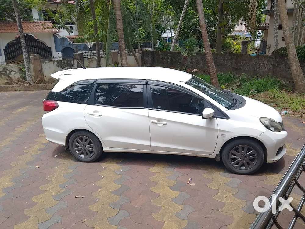 Honda Mobilio Urgent Sale