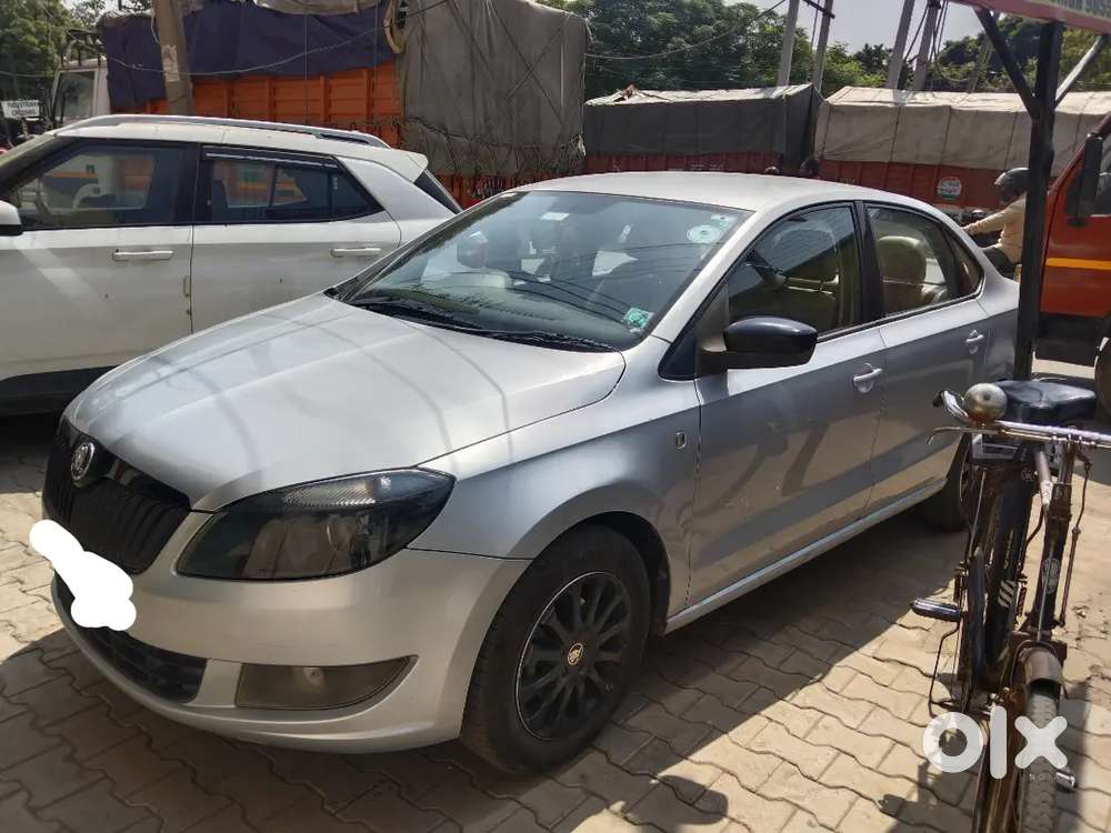 Skoda Rapid Elegance 2015 Diesel Automatic