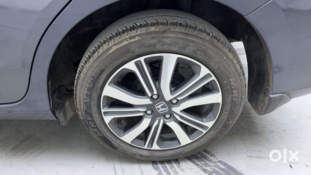 Honda Amaze Vx 1.2 Petrol Cvt, 2022, Petrol