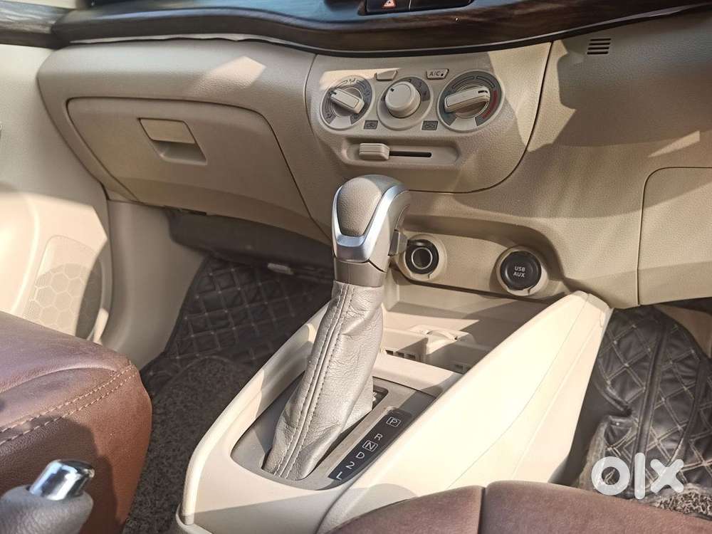 Maruti Suzuki Ertiga Vxi At Petrol, 2021, Petrol