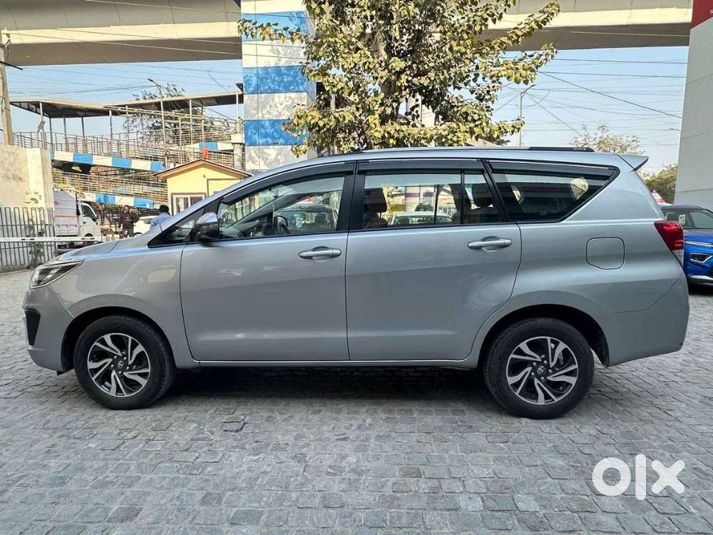 Toyota Innova Crysta 2.4 G Mt, 2021, Diesel