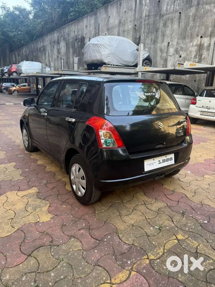 Maruti Suzuki Swift 2011