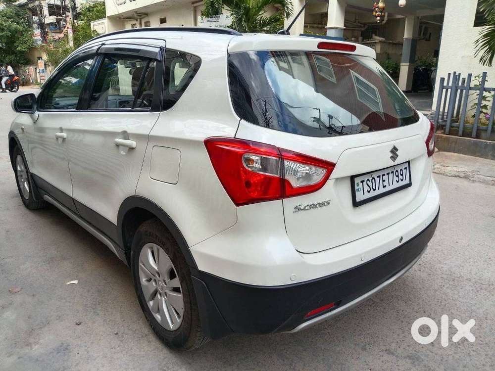 Maruti Suzuki S-cross Ddis 200 Zeta, 2015, Diesel