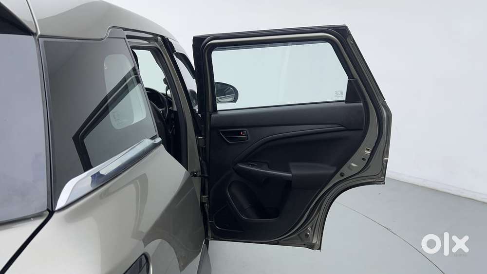 Maruti Suzuki Brezza Vxi At, 2024, Petrol