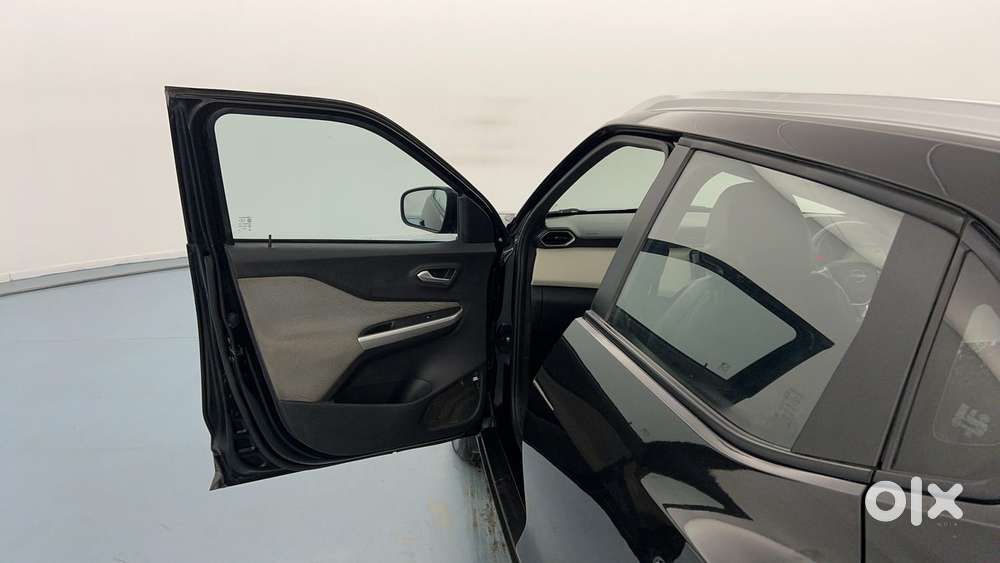 Nissan Magnite Geza Edition, 2023, Petrol