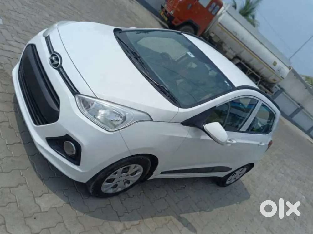 Hyundai Grand I10  2016 Petrol+cng