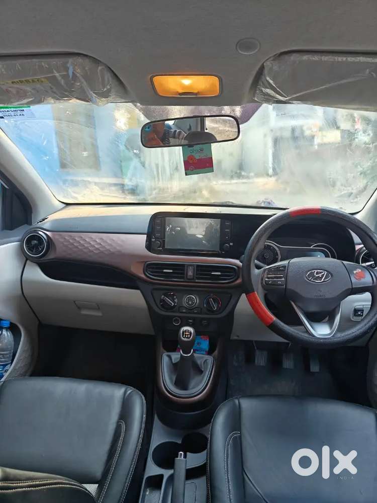 Hyundai Aura Sx Petrol 2022