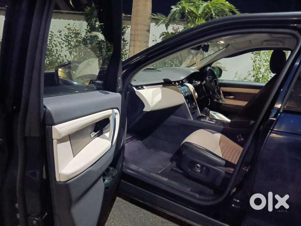 Land Rover Discovery 2021 Petrol Well Maintained