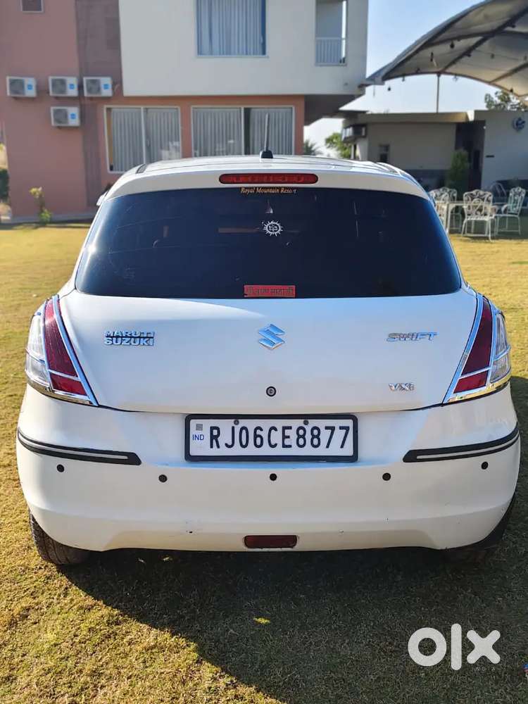 Maruti Suzuki Swift 2017 Petrol 110000 Km Driven
