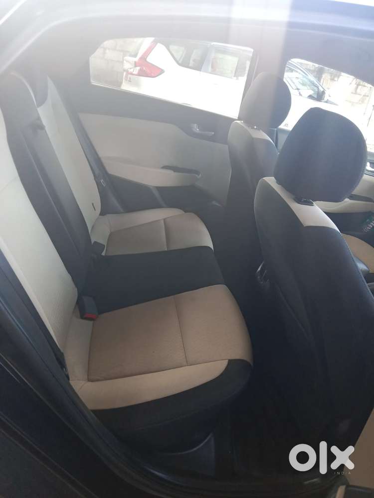 Hyundai Verna [ ] Fluidic 4s 1.6 Vtvt Ex At, 2018, Diesel