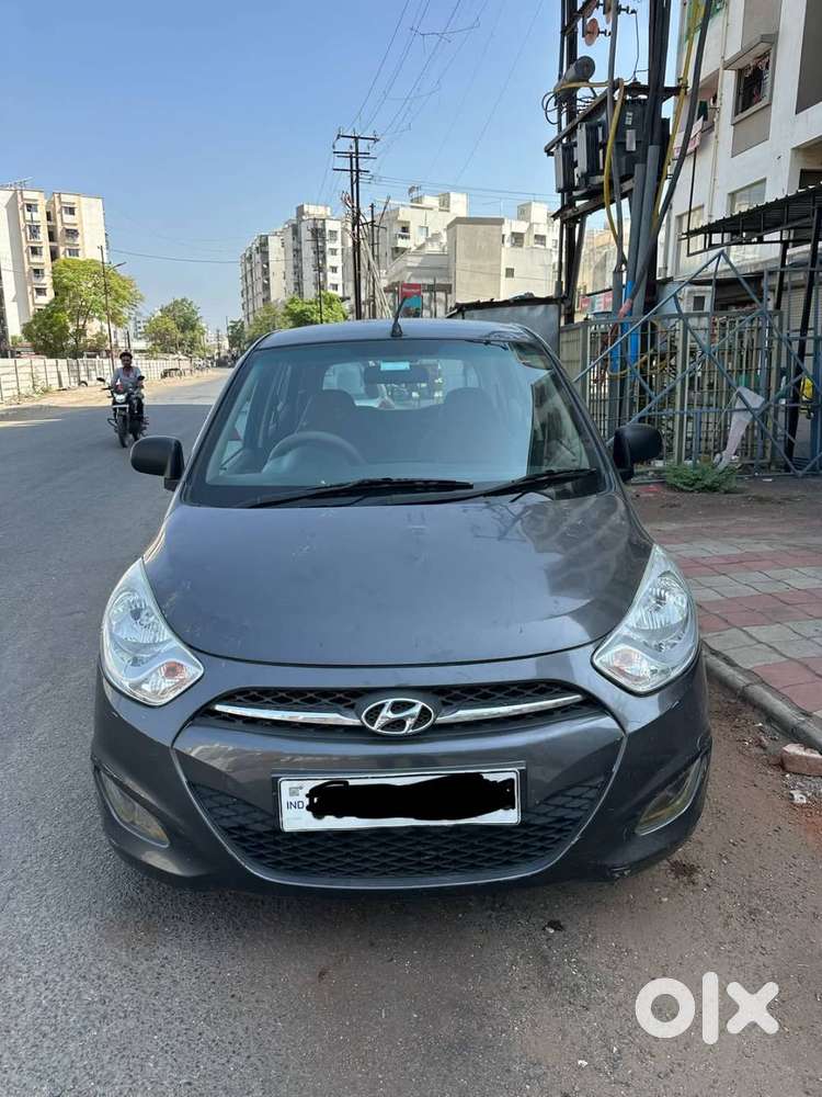 Hyundai I10 2011 Petrol 70800 Km Driven