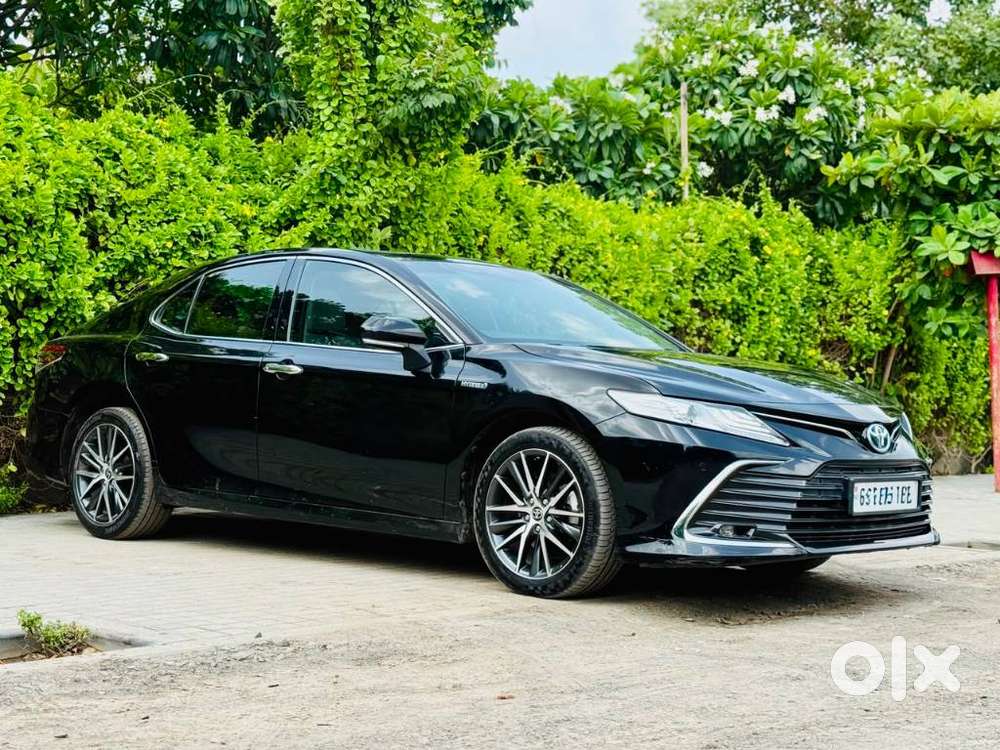 Toyota Camry Hybrid, 2024, Petrol