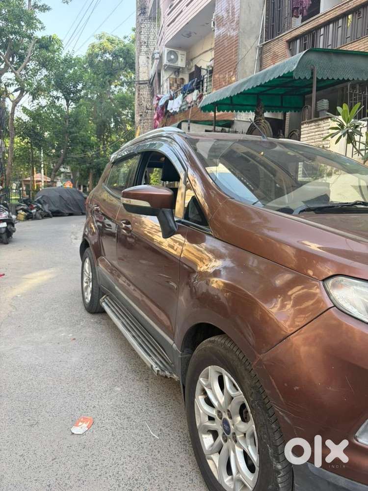 Ford Petrol Car 2016