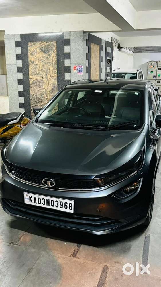 Tata Altroz 2023 Petrol Automatic