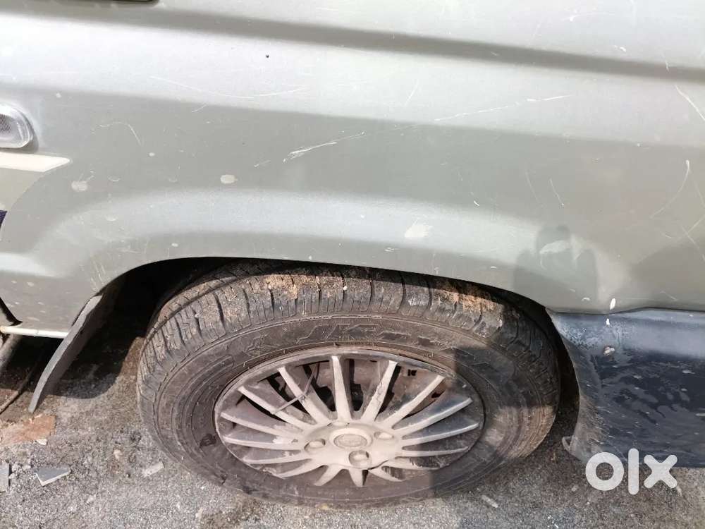 Toyota Qualis Diesel 2004, Ac, Ps, Remote Lock