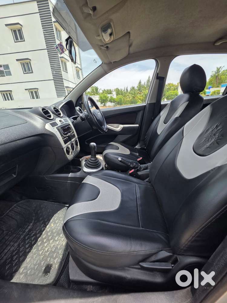 Ford Figo Diesel Titanium, 2012, Diesel