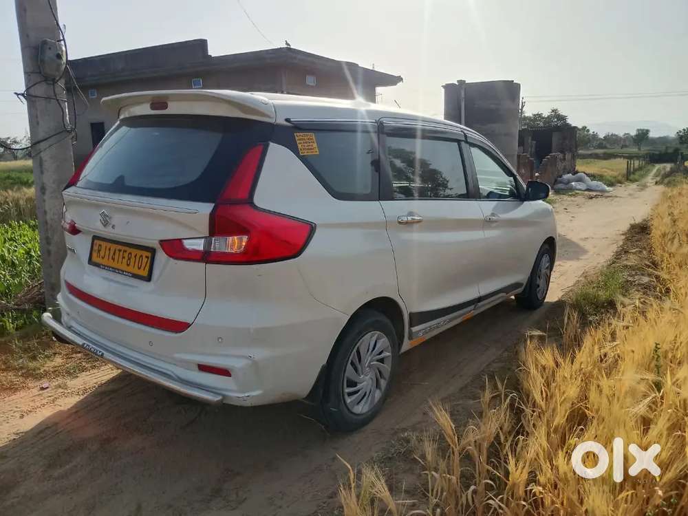 Maruti Ertiga Vxi 2024