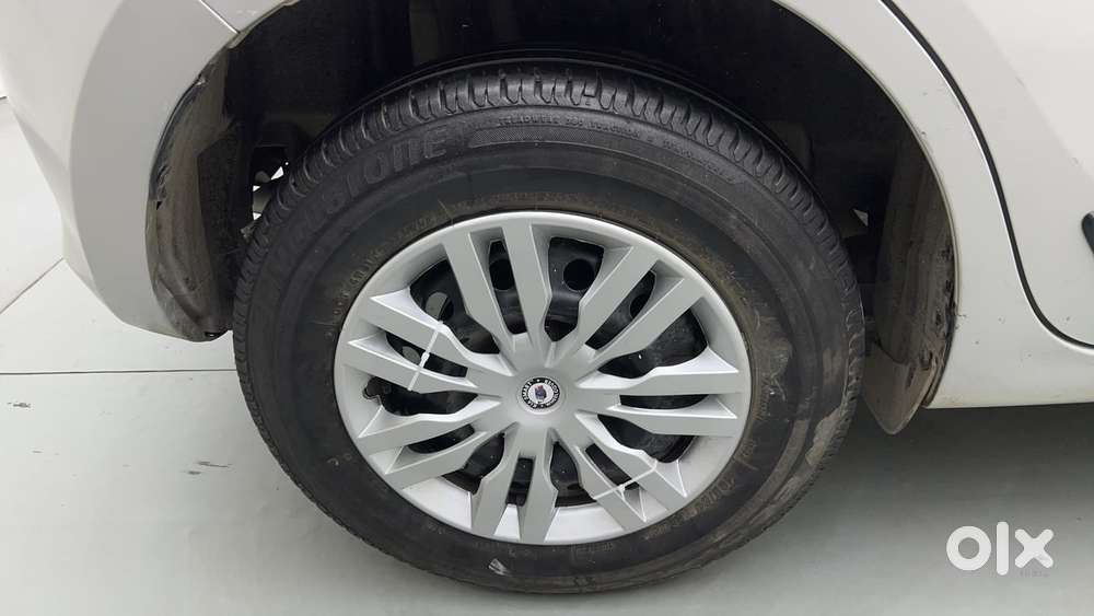 Maruti Suzuki Swift Amt Vvt Vxi, 2023, Petrol