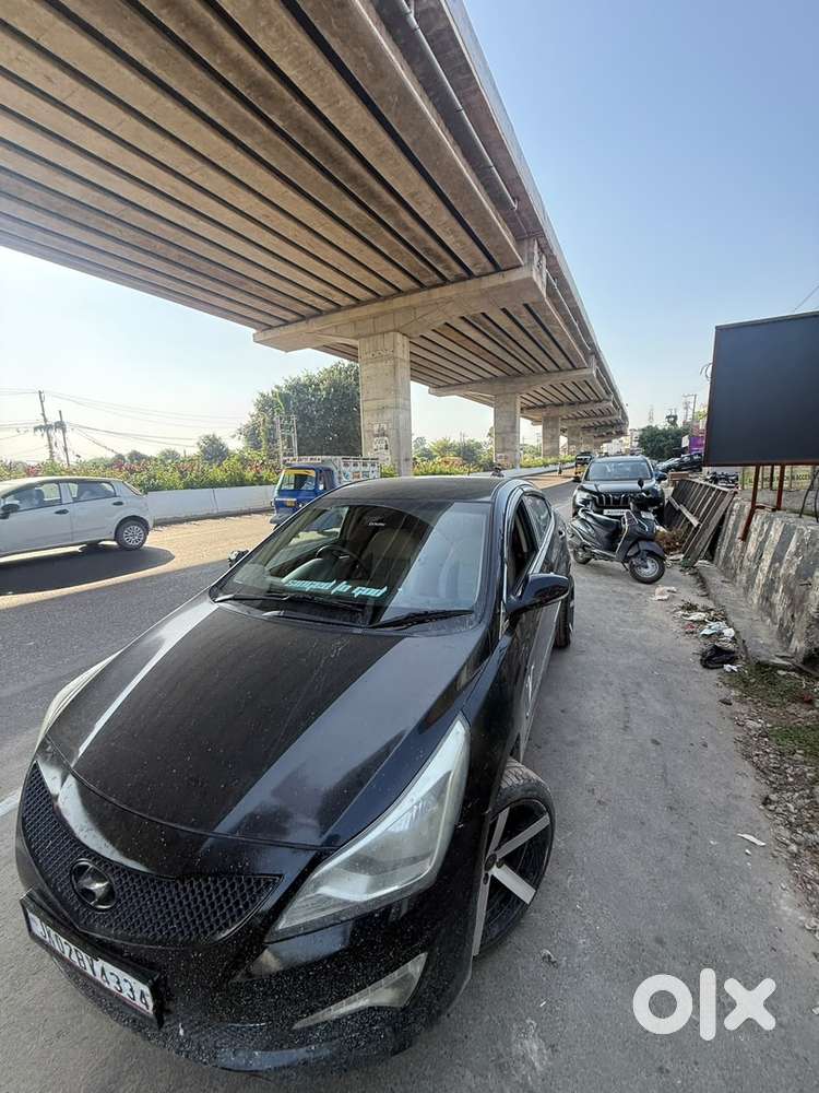Hyundai Fluidic Verna 2017