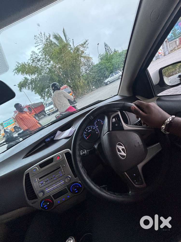 Hyundai I20 Petrol 2010