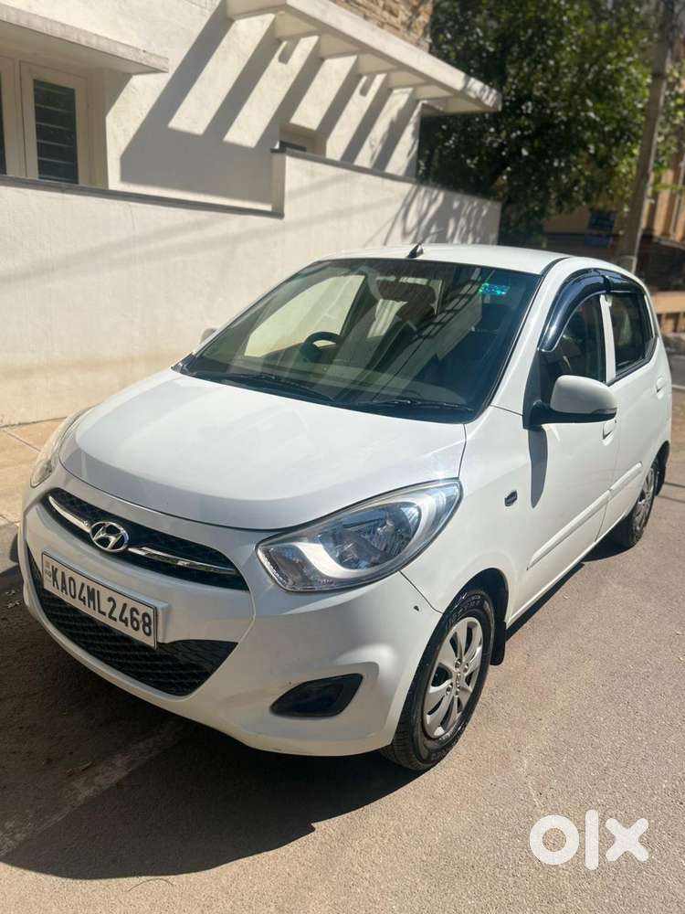 Hyundai I10 Sportz 1.2 Kappa Vtvt, 2012, Petrol