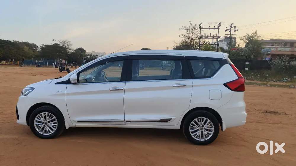 Maruti Ertiga Zdi +  Smart Hybrid 2018 Owner 1 Diesel