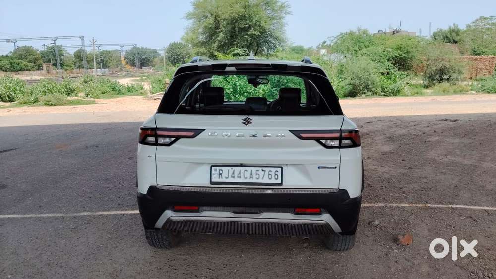 Maruti Suzuki Brezza Zxi Plus At, 2022, Petrol