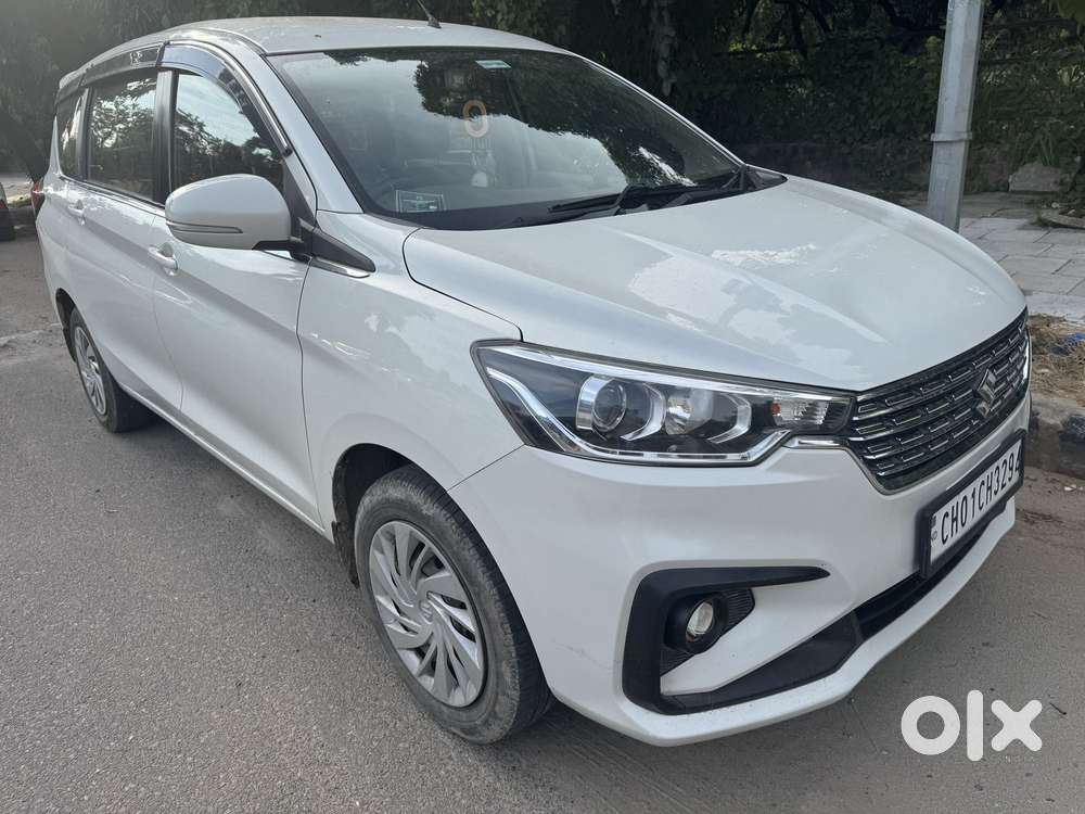 Maruti Suzuki Ertiga 1.4 Vxi Cng Anniversary Edition, 2022, Cng & Hy..