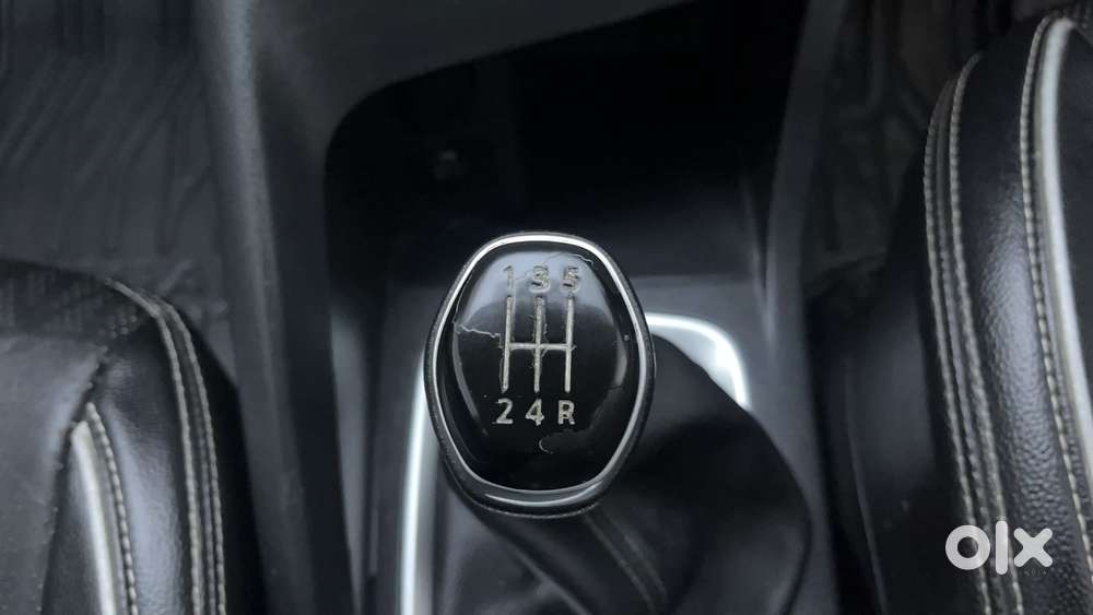 Nissan Magnite 1.0 Xv Premium Turbo Dual Tone, 2021, Petrol