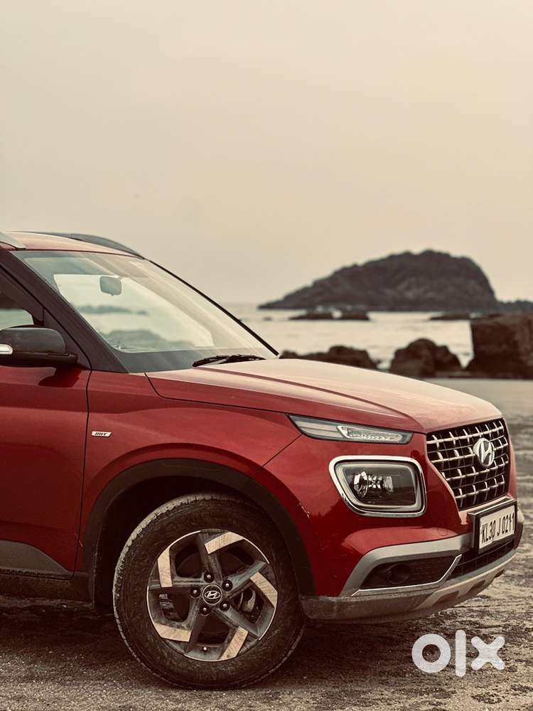 Hyundai Venue Petrol 2021