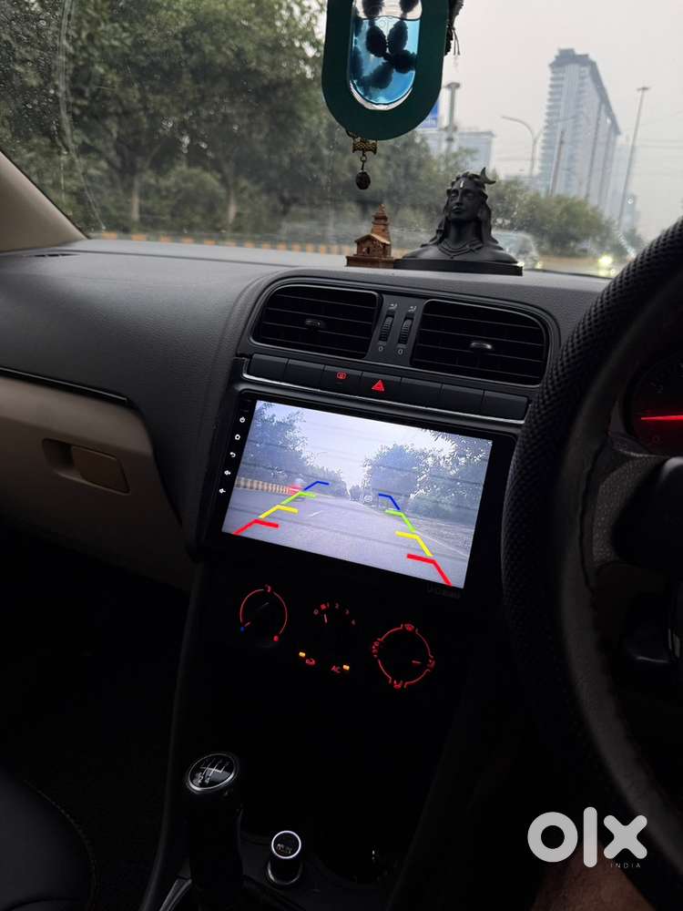 Volkswagen Vento Petrol Manual 2011