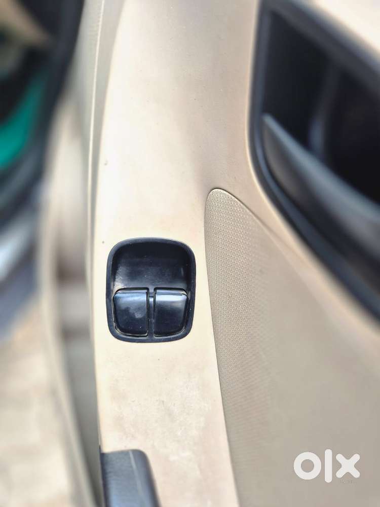 Hyundai Eon Magna, 2015, Petrol