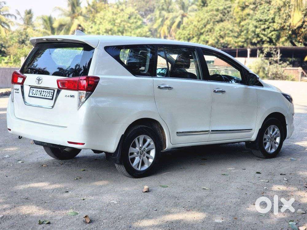 Toyota Innova Crysta 2.4 Z 7 Str, 2017, Diesel