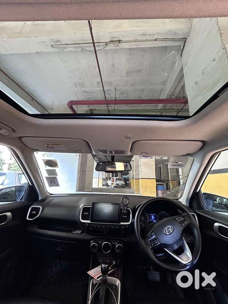 Hyundai Venue 2019 Petrol Well Maintained