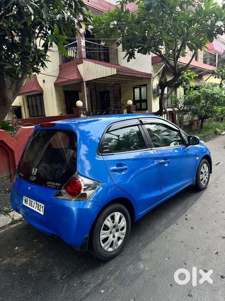 Honda Brio 2012 Petrol Well Maintained