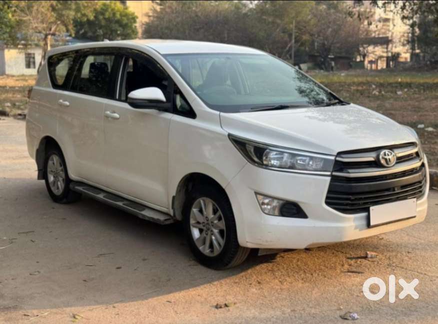 Toyota Innova Crysta 2.8 Gx At, 2018, Diesel