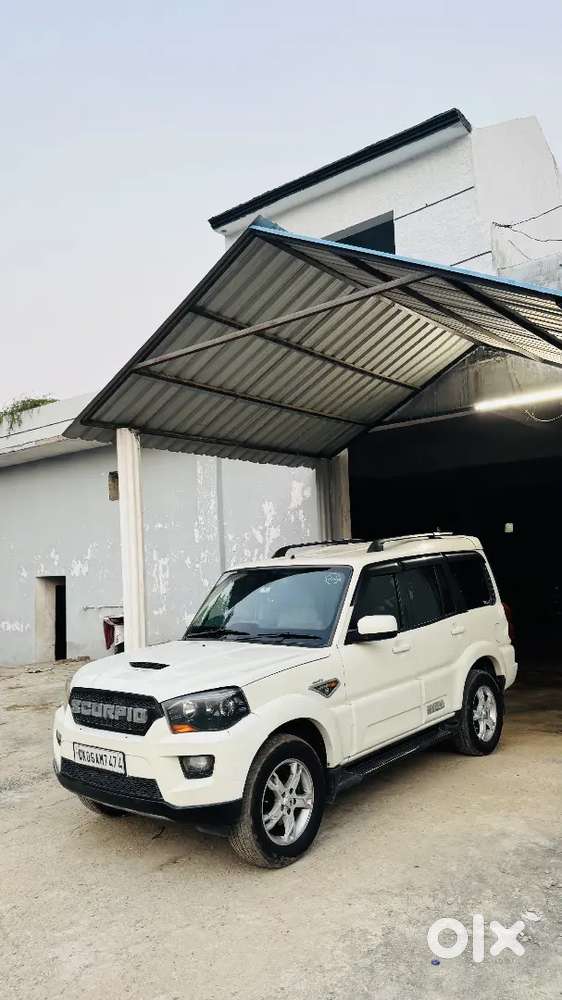Mahindra Scorpio 2.2 Classic 2016