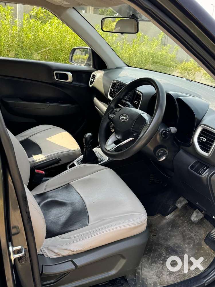 Hyundai Venue S, 2020, Petrol
