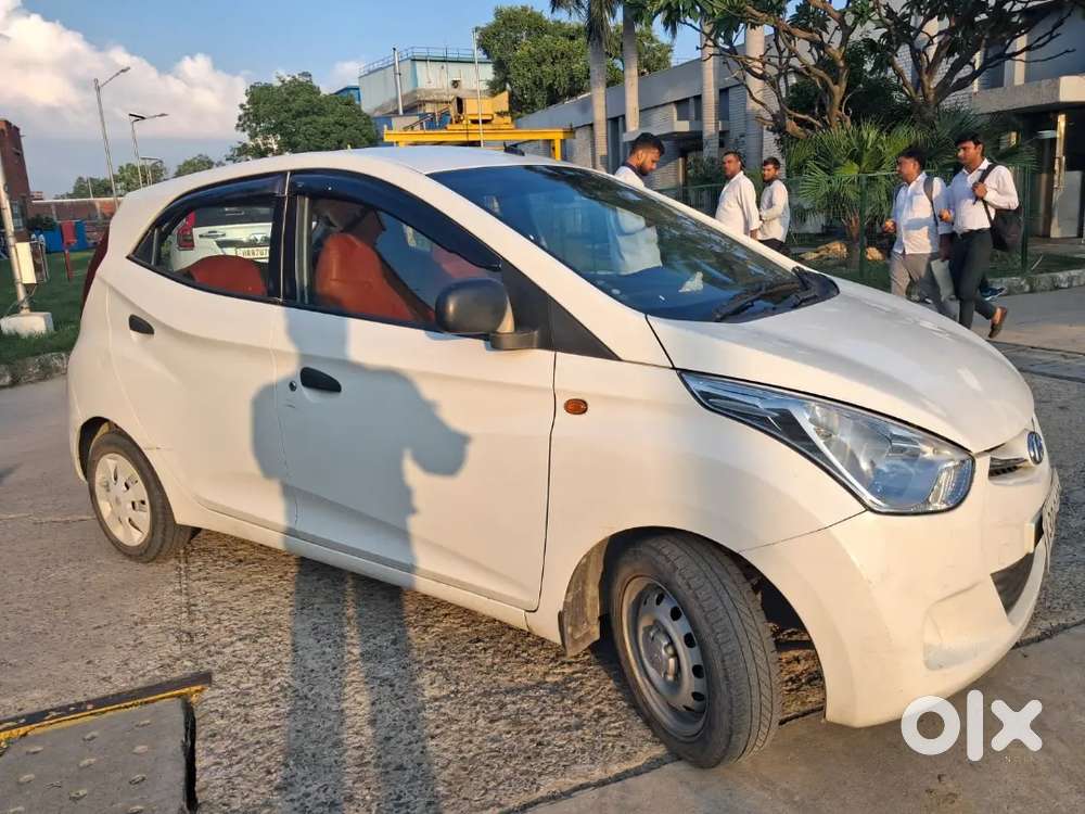 Hyundai Eon 0.8 Magna 2017 Variant