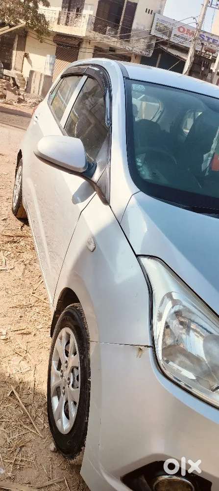 Hyundai Grand I10 2016 Petrol 49000 Km Driven