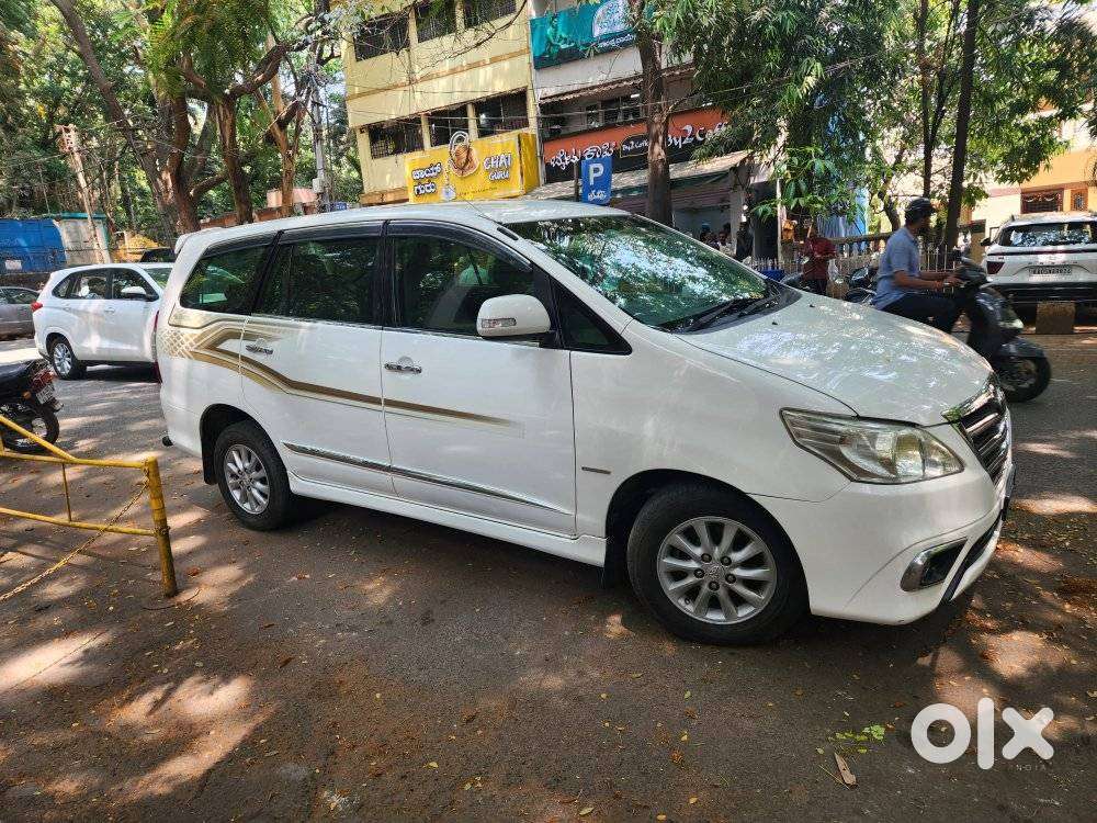 Toyota Innova 2.5 Z Diesel 7 Seater, 2014, Diesel