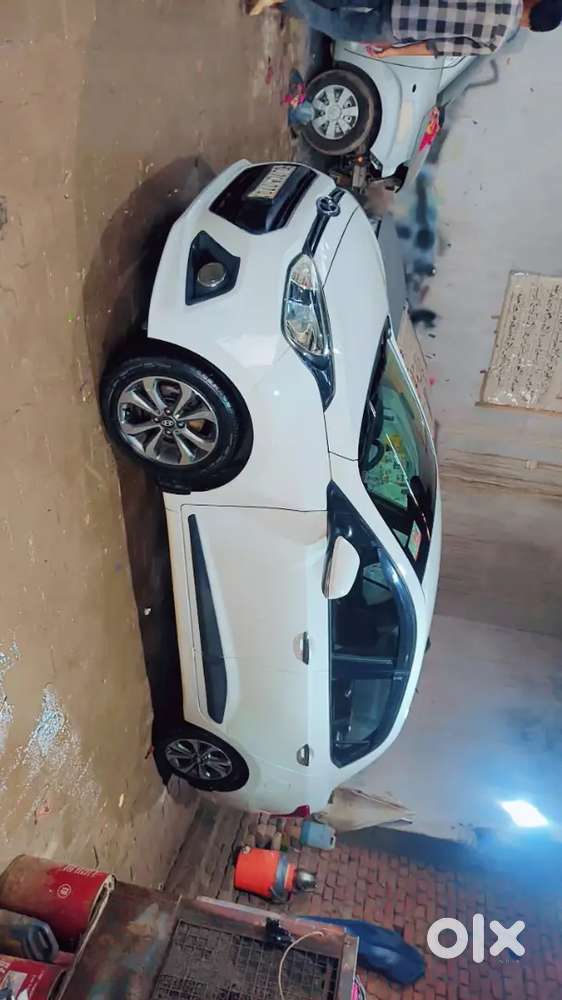Hyundai Xcent Sx Petrol Manual 2014 Cng Petrol