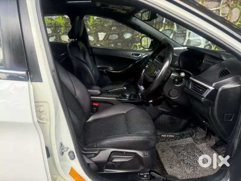 Tata Nexon Fearless 1.2 Revotron Petrol 6 Mt Dt, 2023, Petrol